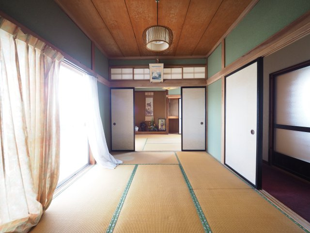 【その他】 | 【中古戸建住宅】横手市婦気 築古住宅 こちらの物件＋DIY・リフォームはいかがでしょうか 横手南小学校区の5LDK車庫、駐車スペース、庭スペース