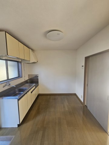 ルミエール松本のキッチン