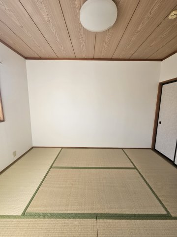 ルミエール松本の和室