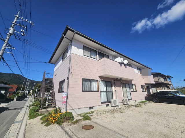 ルミエール松本の駐車場