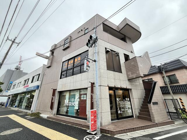 足立区伊興3丁目のマンションの画像