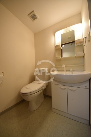 東小橋Ⅱ番館の洗面所|東小橋Ⅱ番館　洗面脱衣所