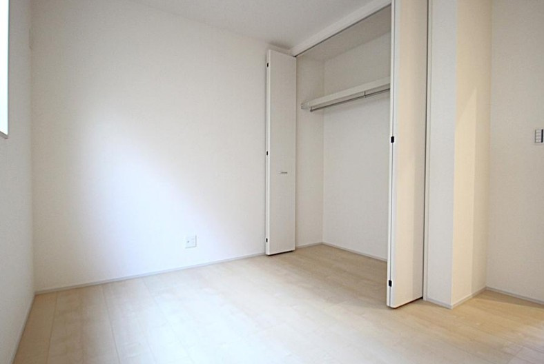 【新築】鶴ヶ島市富士見新築分譲住宅 2号棟の洋室|2F 5.4帖洋室です！