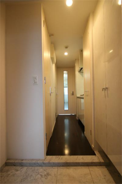 メインステージ浅草橋駅前の玄関