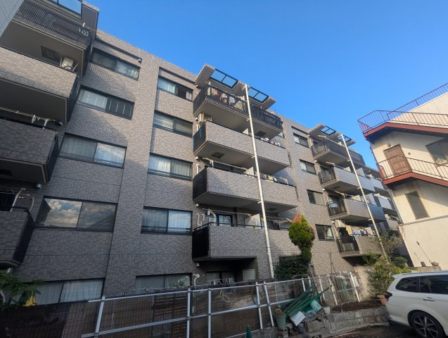 キャニオングランデ大島の外観