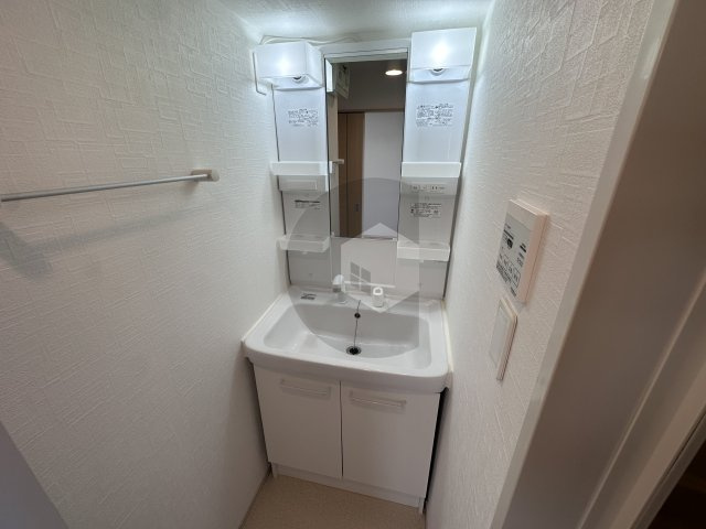 カーサルミエールの独立洗面台