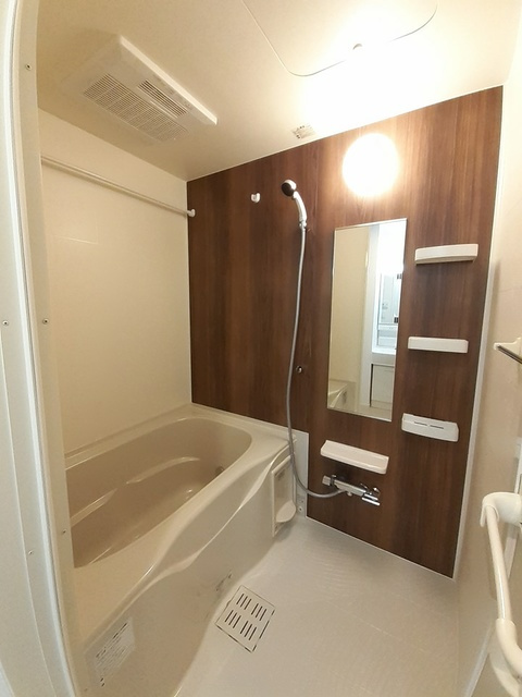 ヴィヴァン・ジュールＢの浴室|バス