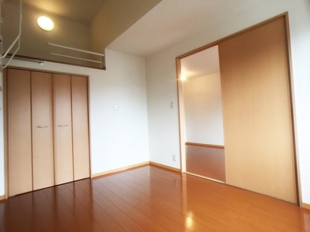 プチ・エトワールの洋室|洋室