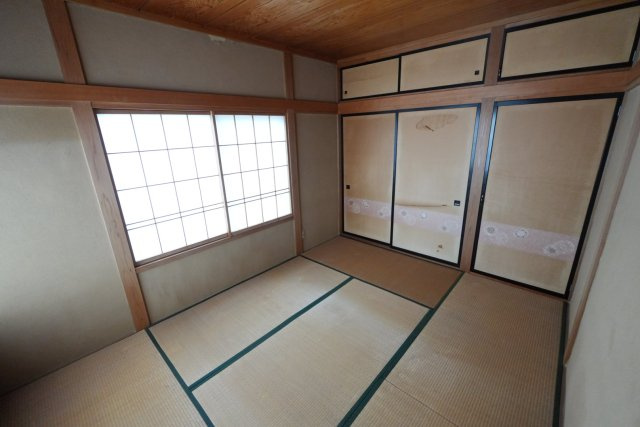 【中古住宅】山形市飯塚町戸建の和室|2階和室