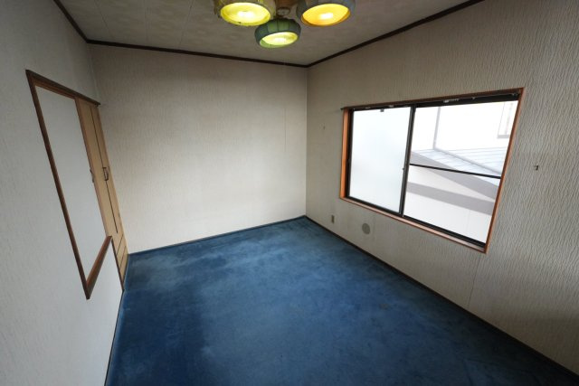 【中古住宅】山形市飯塚町戸建の洋室|2階洋室