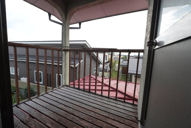 【中古住宅】山形市飯塚町戸建のその他|ベランダ