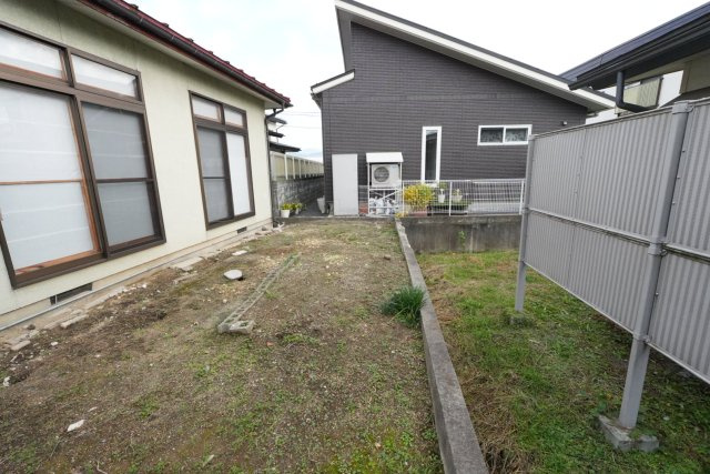 【中古住宅】山形市飯塚町戸建の庭
