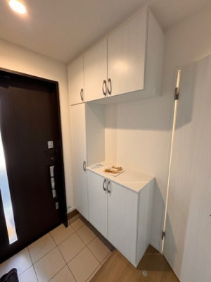 【玄関】 | Heartful-Town尾張旭市北山町２期【仲介手数料無料　旭小　東中】 | 今すぐのご案内可能です！→  0120-336-922　までお気軽にお問い合わせください。