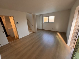 【居間・リビング】 | Heartful-Town尾張旭市北山町２期【仲介手数料無料　旭小　東中】 | LINEから簡単お問合せ可能！
友達検索で@nqk7328tです！。