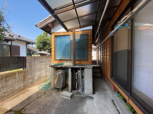 宮崎県串間市本町2丁目　平家建て住宅のその他|この別棟に脱衣・浴室があります