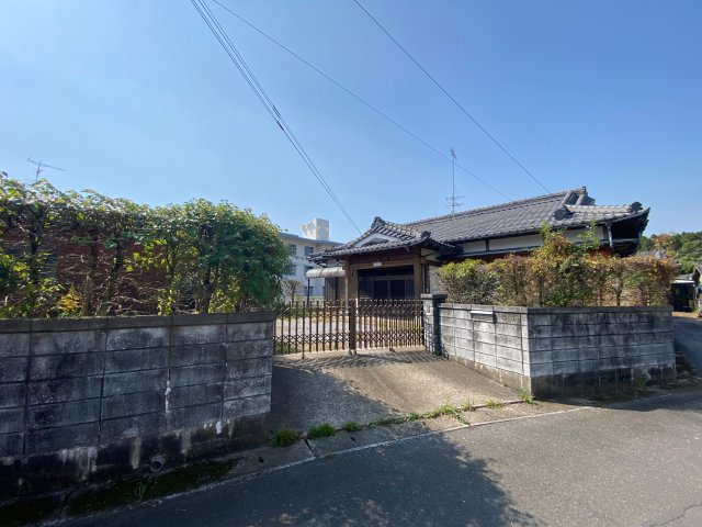 宮崎県串間市本町2丁目　平家建て住宅