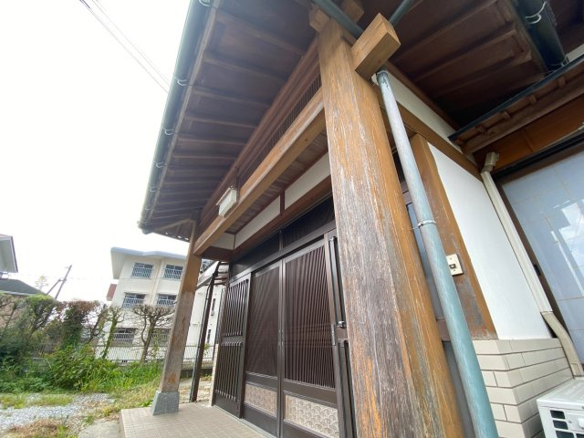 宮崎県串間市本町2丁目　平家建て住宅の玄関