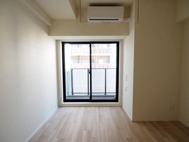 ドゥーエ三ノ輪Ⅰの居間・リビング