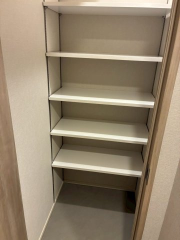 ジオエント上野稲荷町の収納