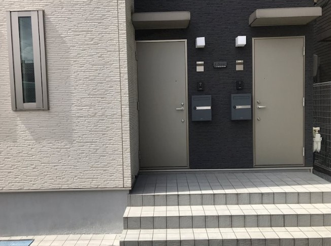 A-Houseのエントランス