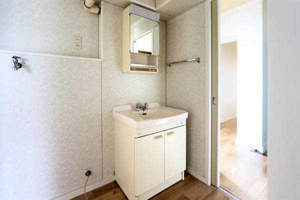 ビレッジハウス大楽毛2号棟の洗面所|ビレッジハウスの同一物件・同一タイプの間取りの写真です