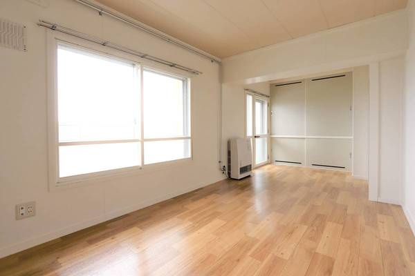 ビレッジハウス大楽毛1号棟の居間・リビング|ビレッジハウスの同一物件・同一タイプの間取りの写真です