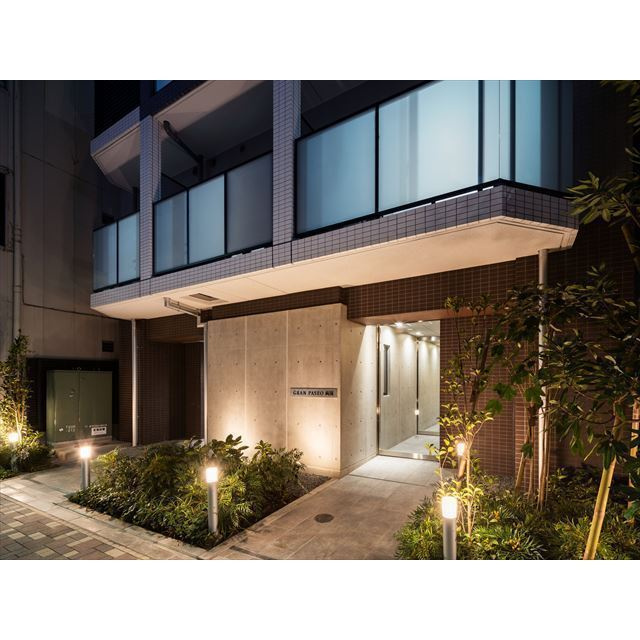 ＧＲＡＮ　ＰＡＳＥＯ両国のエントランス