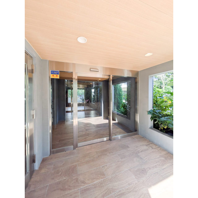 ＪＭ高輪レジデンスのエントランス