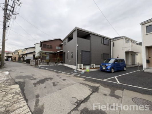 厚木市旭町3丁目新築戸建て　第2-2号棟の前面道路含む現地写真|前面道路含む現地写真です。
