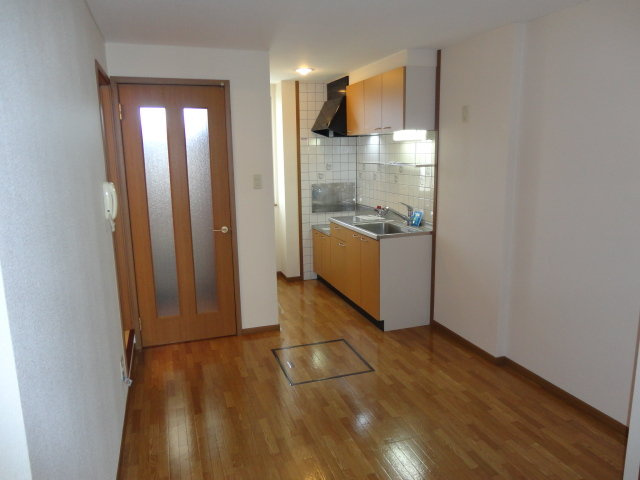 メゾンリィ・エールの居間・リビング