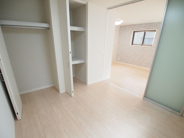 キャトル　セゾンの収納