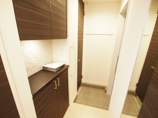 キャトル　セゾンの玄関