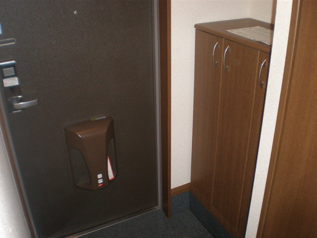 グレイス・ヒルズ3の玄関