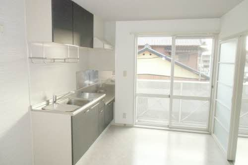 山中ハイツのキッチン