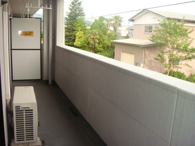 ＱＵＥＥＮ Ⅱのバルコニー|ベランダ