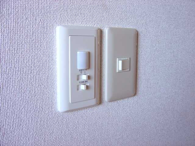 ＱＵＥＥＮ Ⅱのその他|センサースイッチ