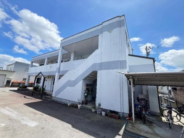 ＱＵＥＥＮ Ⅱの外観|外観写真（昼）