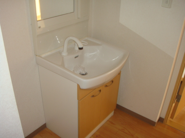 ＱＵＥＥＮ Ⅱの洗面所|洗髪洗面化粧台