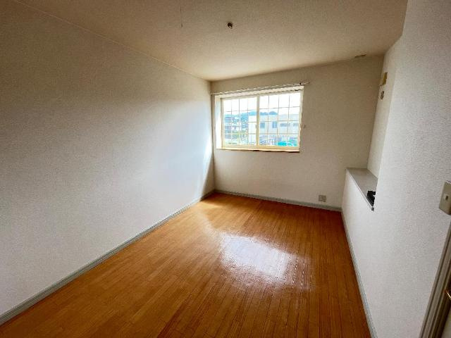 トゥインクル　ＥＶＡＴＡ　Ｂ棟の内装|南側洋室