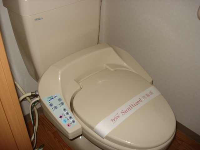 ローズガーデンＫのトイレ|シャワー付トイレ