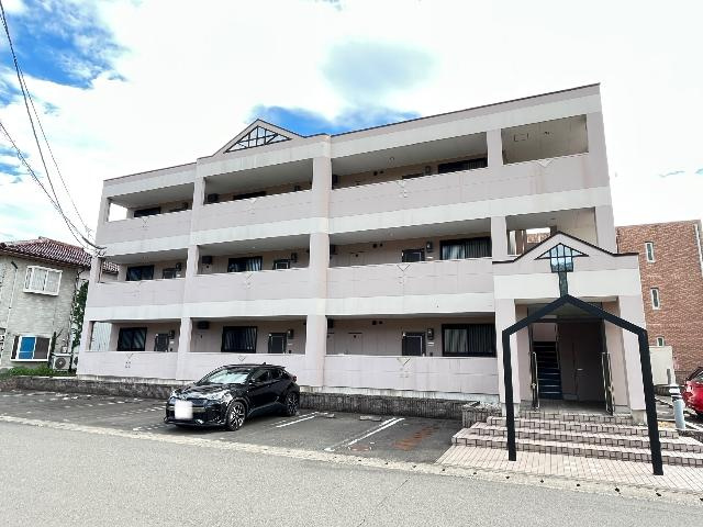 ローズガーデンＫの外観|外観写真（昼）