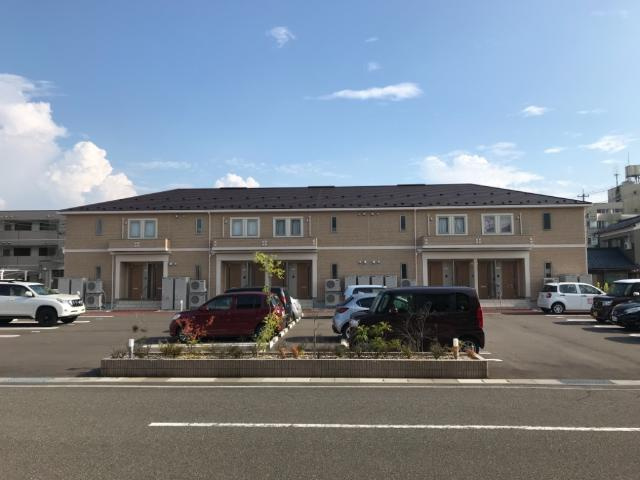 エターナル「Ⅰ」の駐車場|外観写真（昼）