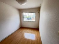 エターナルの居間・リビング