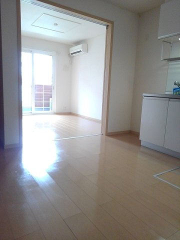 ベルローズの居間・リビング