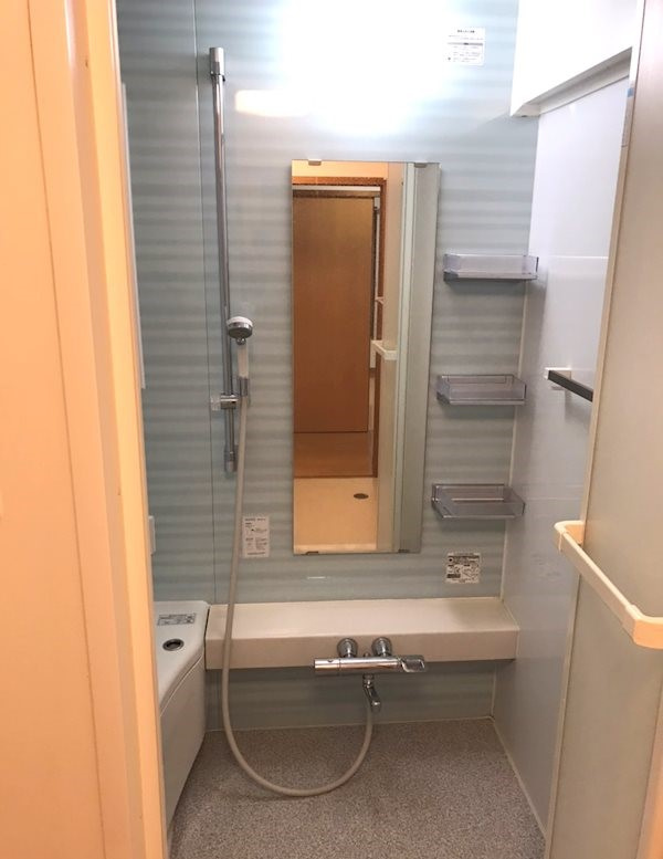 ソレイユ乾徳の浴室