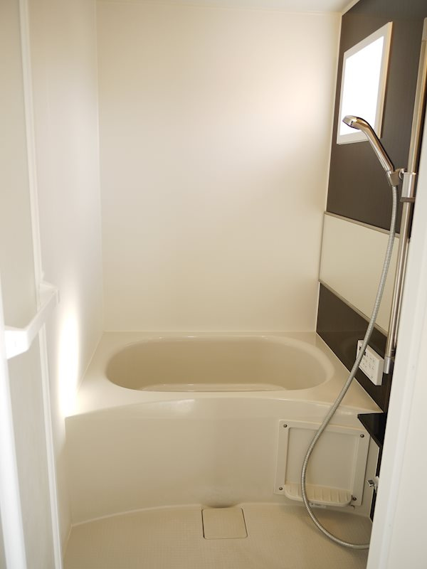 レコルト　Bの浴室