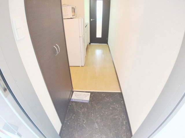 レオネクストＥ＆Ｋの玄関