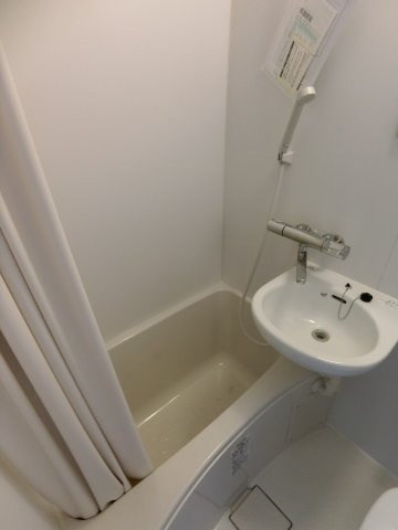 【浴室】 | グリシーヌ3