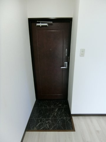 【玄関】 | グリシーヌ3