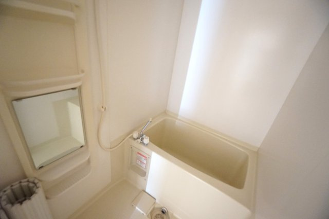 クレドール西谷　A棟の浴室